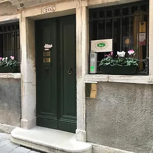 Le Due Corone Venice