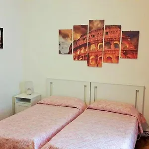  Casa de hóspedes Ciaoroma! Itália